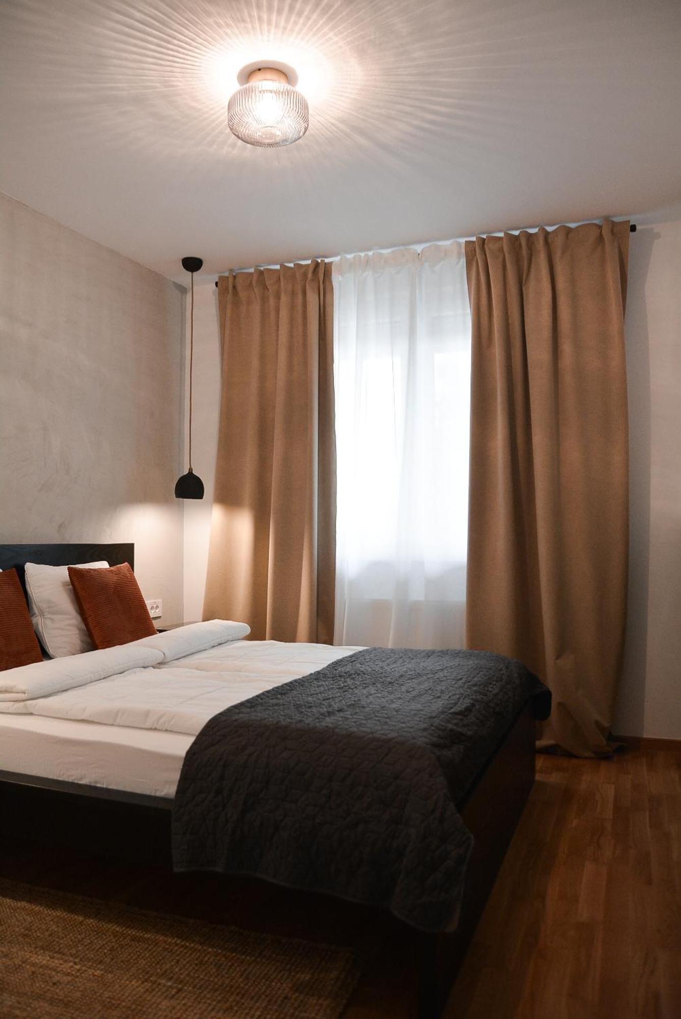 Crown Apartment 3 ซูโบติกา ภายนอก รูปภาพ